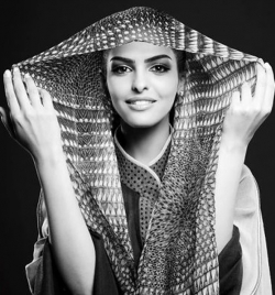 Top-12 Beautiful Saudi Arabian Women. Photo Gallery
