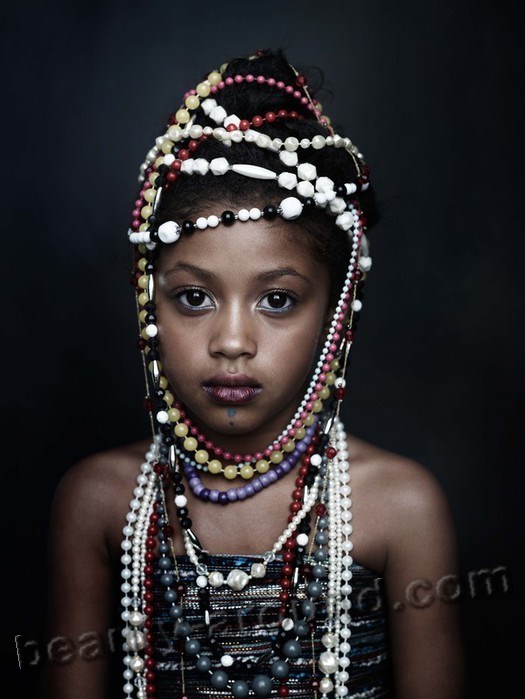 Senegalese girl photo