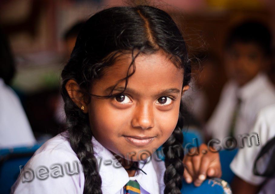 Шри-ланкийская девочка фото