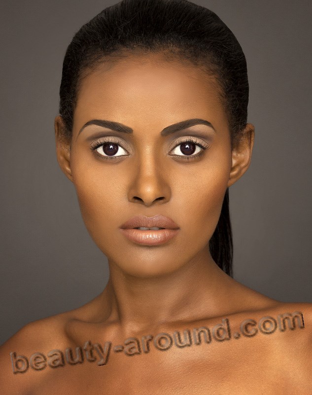 Мирг Тареке красивая африканская модель фото