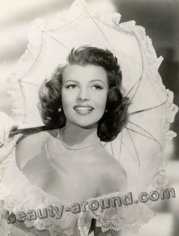old Hollywood actresses photos, Rita Hayworth photo, american actress - sex-symbol of old Hollywood