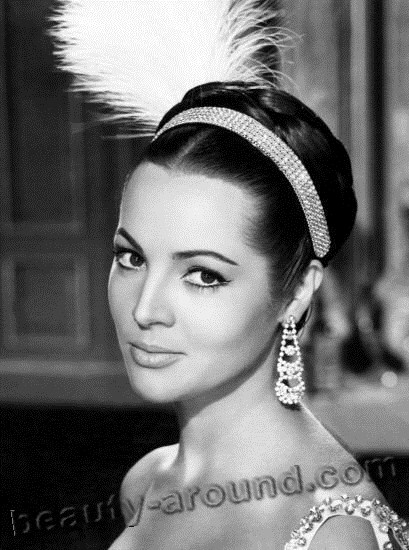 old Hollywood actresses photos, Sarita Montiel photo, Spanish singer and actress