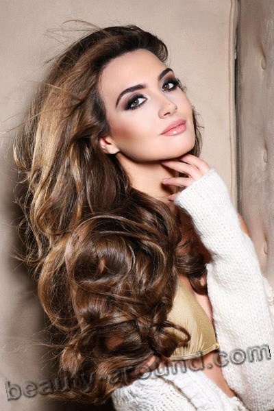 Rina Chibany Miss Lebanon 2012 photo