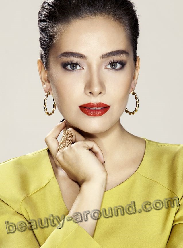 Neslihan Atagyul beautiful Turk actress photo