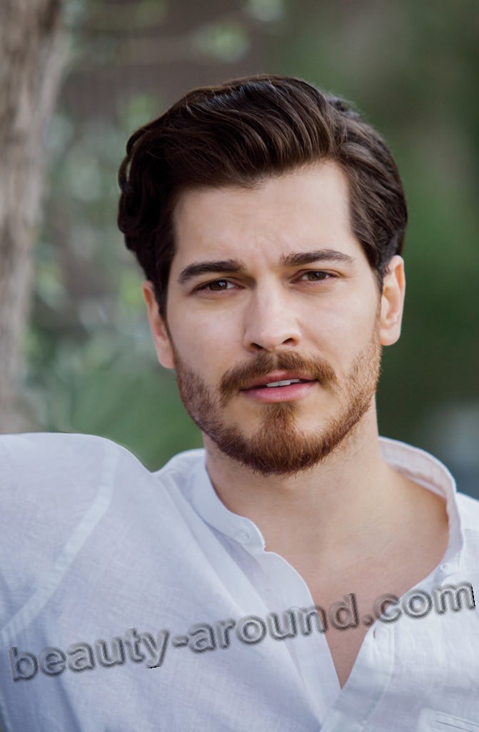 Чагатай Улусой красивый турецкий актер фото