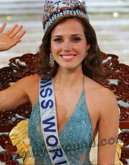 Maria Julia Mantilla Garcia winner of Miss World 2004 photo